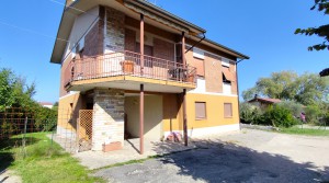 LAZISE (Pacengo) – VILLA SINGOLA